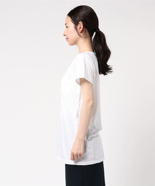 KOBE LETTUCE（コウベレタス）の「ポケット付きVネックTシャツ（Tシャツ/カットソー・レディース・ブラック/オフホワイト/グリーン/コーラル・FREE）」の5枚目の写真