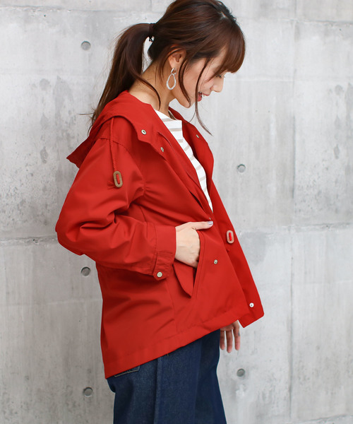 Social GIRL(ソーシャルガール)の「バックテール マウンテンパーカー ジャケット(マウンテンパーカー・レディース・ベージュ/ネイビー/レッド/マスタード/カーキ/ブラック/モカ/ライトカーキ/アイボリー・M/L/S/LL/3L)」の9枚目の写真