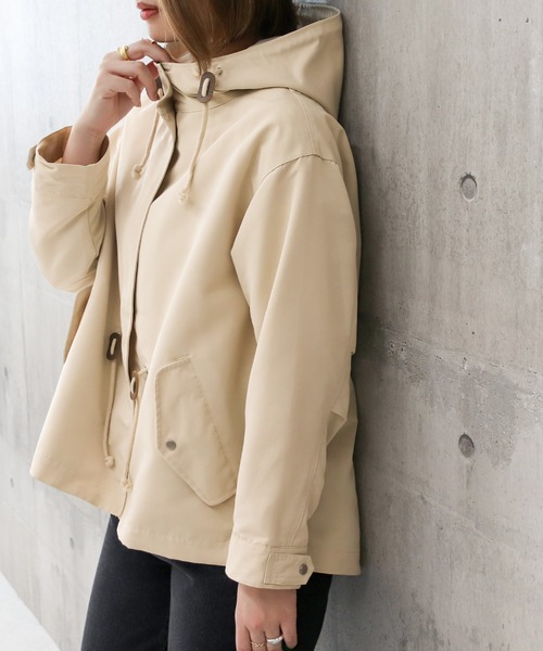 Social GIRL(ソーシャルガール)の「バックテール マウンテンパーカー ジャケット(マウンテンパーカー・レディース・ベージュ/ネイビー/レッド/マスタード/カーキ/ブラック/モカ/ライトカーキ/アイボリー・M/L/S/LL/3L)」の16枚目の写真