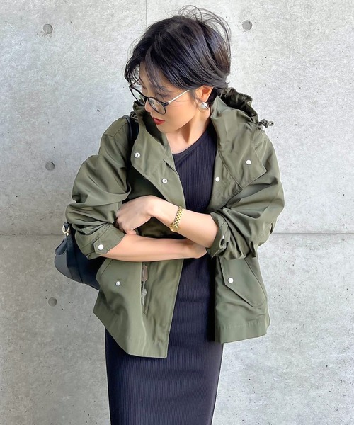 Social GIRL(ソーシャルガール)の「バックテール マウンテンパーカー ジャケット(マウンテンパーカー・レディース・ベージュ/ネイビー/レッド/マスタード/カーキ/ブラック/モカ/ライトカーキ/アイボリー・M/L/S/LL/3L)」の21枚目の写真