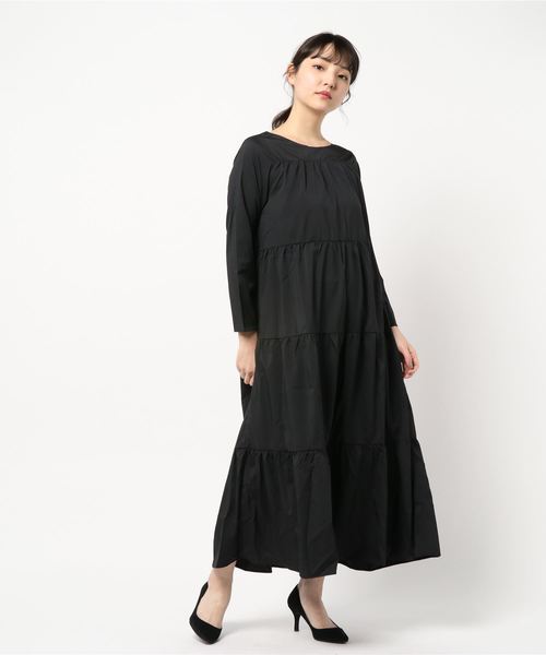 KOBE LETTUCE（コウベレタス）の「ロングスリーブティアードマキシワンピース（ワンピース・レディース・ブラック/パープル/ブラウン/オフホワイト/イエロー・FREE）」の7枚目の写真