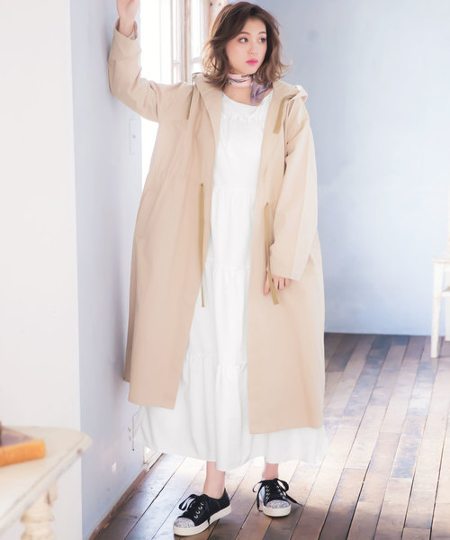 KOBE LETTUCE（コウベレタス）の「ロングスリーブティアードマキシワンピース（ワンピース・レディース・ブラック/パープル/ブラウン/オフホワイト/イエロー・FREE）」の8枚目の写真