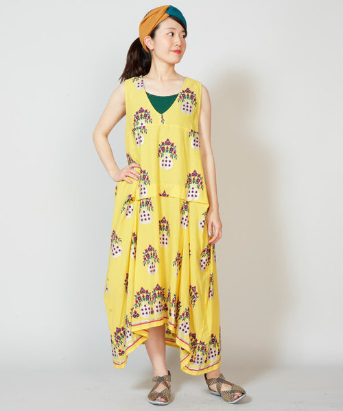 チャイハネ(チャイハネ)の「【チャイハネ】yul 花瓶プリントノースリーブワンピース(ワンピース・レディース・ホワイト/ブラック/レッド/イエロー/グリーン・FREE)」の15枚目の写真