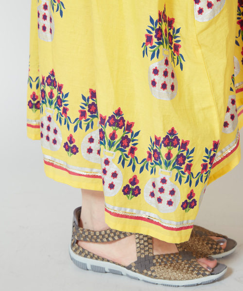 チャイハネ(チャイハネ)の「【チャイハネ】yul 花瓶プリントノースリーブワンピース(ワンピース・レディース・ホワイト/ブラック/レッド/イエロー/グリーン・FREE)」の8枚目の写真