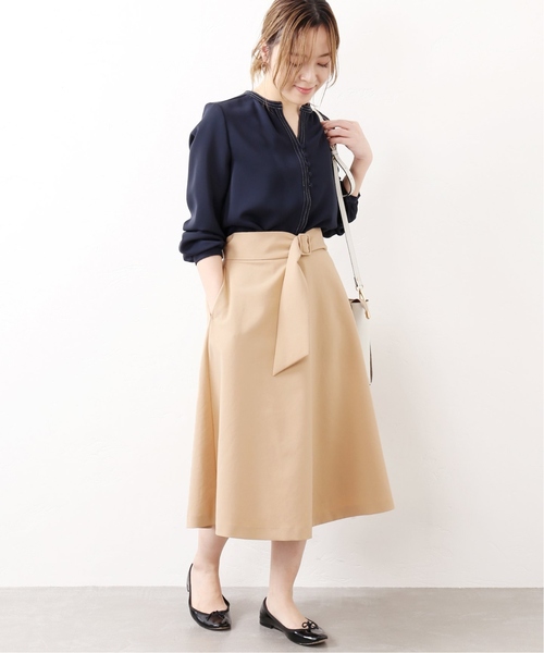 La TOTALITE(ラトータリテ)の「ベルテッドフレアスカート◆(スカート・レディース・ベージュ/グリーン/ネイビー・38/36)」の8枚目の写真