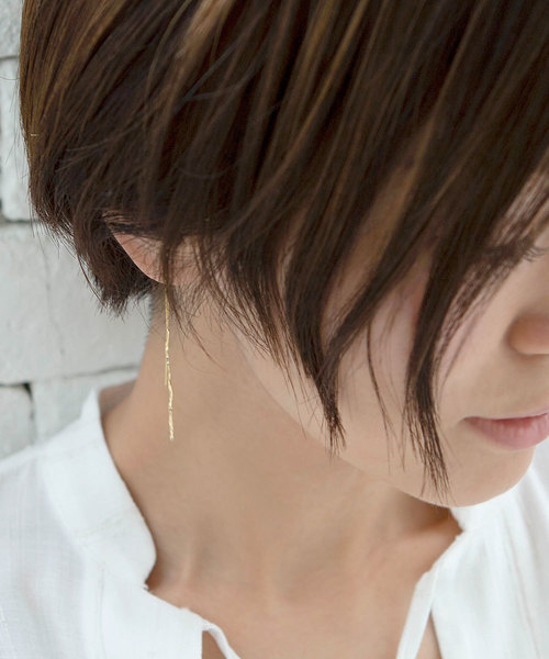 colleca la（コレカラ）の「クラフトバーのアメリカンピアス（ピアス（両耳用）・レディース・シルバー/ゴールド・ﾌﾘ-）」の2枚目の写真