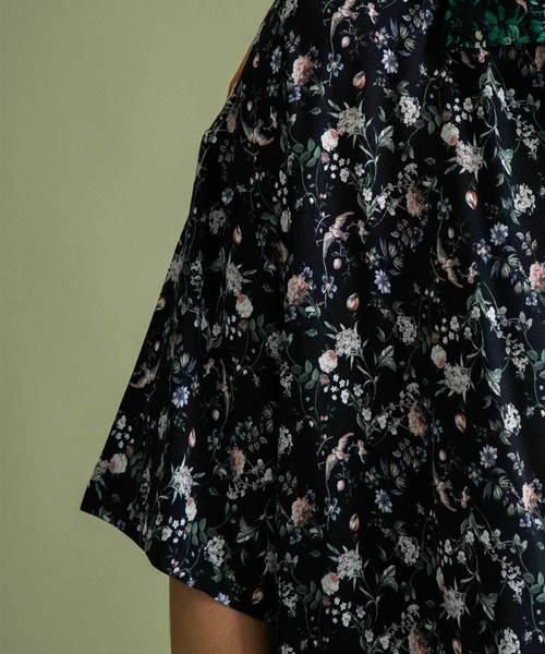 UNITED TOKYO（ユナイテッドトウキョウ）の「ビンテージパネルオープンカラーシャツ（シャツ/ブラウス・メンズ・ネイビー/マルチ・3/1/2）」の14枚目の写真