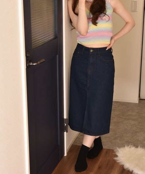 urge：（アージコロン ）の「【URGE：】デニム タイトロングスカート（デニムスカート・レディース・ライトブルー/ネイビー/ブラック/ホワイト/ワンウォッシュ/チャコールグレー・SMALL/MEDIUM/LARGE/X-LARGE）」の6枚目の写真