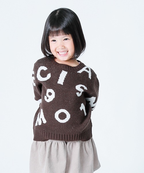 COMME CA ISM（コムサイズム）の「《洗える》ランダムロゴニット（ニット/セーター・キッズ・ネイビー/ブラウン/レッド/マスタード・110cm/100cm/120cm/130cm）」の2枚目の写真