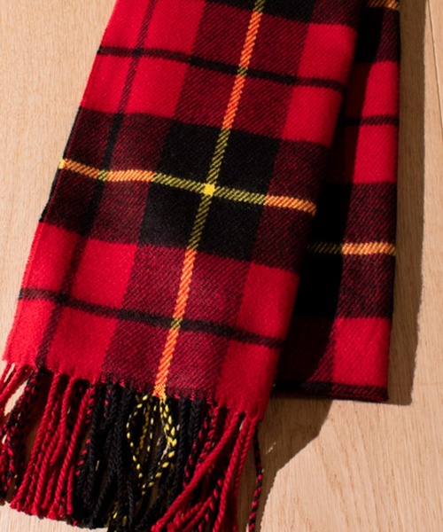 JOHN'S CLOSET（ジョンズクローゼット）の「【g】国産ソフトタッチ無地＆チェックマフラー（マフラー・レディース・ホワイト/チャコールグレー/ブラック/ベージュ/ネイビー/グレー/レッド/ホワイト×ブラック/ホワイト系その他/ホワイト系その他2/ホワイト系その他3/ブラック系その他/ブラック系その他2/ブラック×ホワイト/ベージュ系その他/グリーン系その他/キャメル/レッド系その他/レッド系その他2/レッド系その他3/ワイン/チェック・FREE）」の21枚目の写真