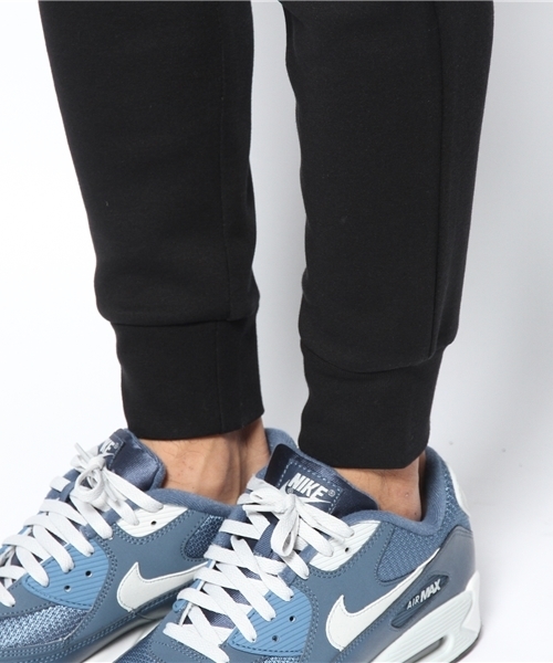 And A（アンドエー）の「NIKE TECH FLEECE 1.0 LONGPANTS（その他パンツ・メンズ・ブラック/グレー・SMALL/MEDIUM）」の8枚目の写真