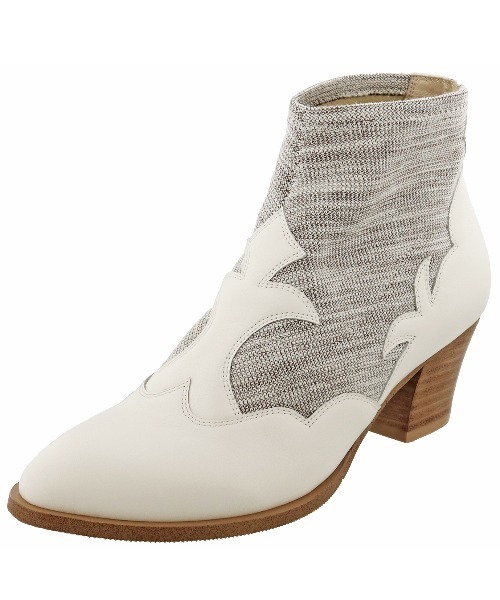 cava cava（サヴァサヴァ）の「〈cava cava (サヴァサヴァ)〉ストレッチウエスタンブーツ（ブーツ・レディース・ブラック/アイボリー/ガンメタ・22.5cm/23.0cm/23.5cm/24.0cm/24.5cm）」の4枚目の写真