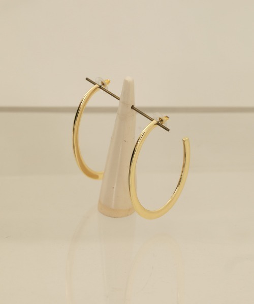 TODAYFUL（トゥデイフル）の「ワイドドロップピアス（ピアス（両耳用）・レディース・シルバー/ゴールド・FREE）」の2枚目の写真