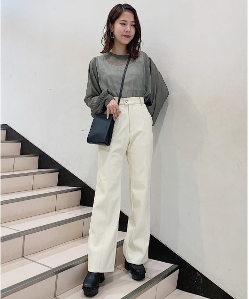 PAGEBOY(ページボーイ)の「ヘビーソールスタッズブーツ(ミドルブーツ)(ブーツ・レディース・ブラック/ブラウン/パイソン・MEDIUM/LARGE)」の20枚目の写真