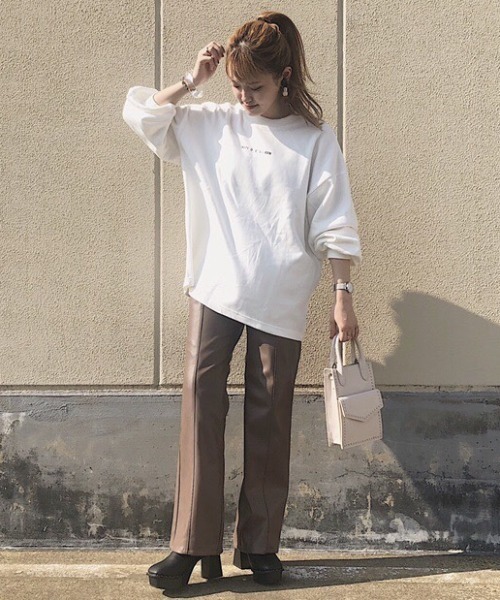 PAGEBOY(ページボーイ)の「ヘビーソールスタッズブーツ(ミドルブーツ)(ブーツ・レディース・ブラック/ブラウン/パイソン・MEDIUM/LARGE)」の17枚目の写真