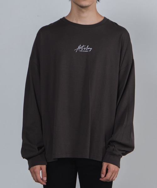 WEGO（ウィゴー）の「WEGO/グラフィックアートビッグシルエットロンT（Tシャツ/カットソー・メンズ・パープル系その他/スミクロ/ベージュ系その他・MEDIUM/LARGE）」の8枚目の写真