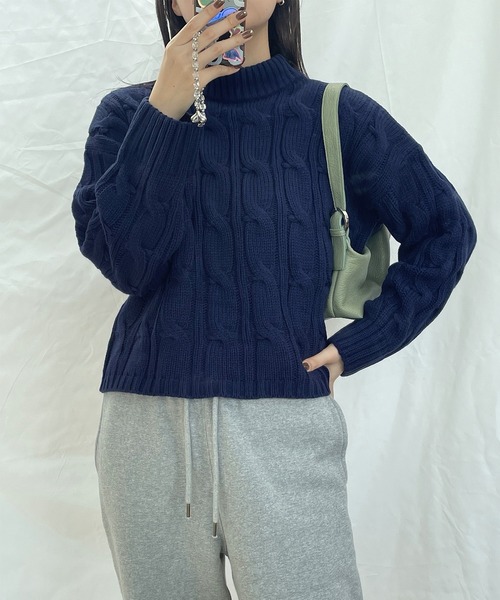 Girly Doll（ガーリードール）の「タートルケーブルニット（ニット/セーター・レディース・モカ/グレー/レッド/オフホワイト/ブラック/ネイビー/キャメル/グレー系その他/ブルー系その他/ホワイト系その他/レッド系その他/ブラウン系その他/イエロー系その他/ブラック系その他・F）」の22枚目の写真