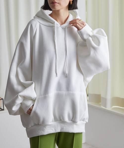 ECRIRE（エクリール）の「マルチカラーフーディー（パーカー・レディース・ブラック/グレー/ピンク/アイボリー/ダークグリーン/カーキ・フリー）」の2枚目の写真