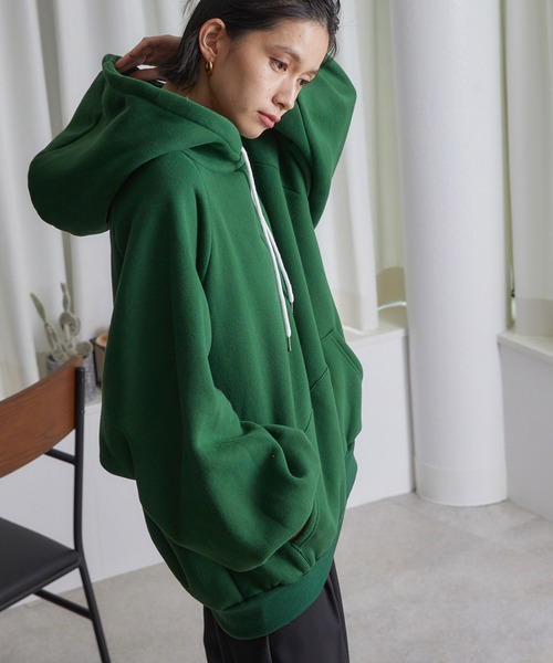 ECRIRE（エクリール）の「マルチカラーフーディー（パーカー・レディース・ブラック/グレー/ピンク/アイボリー/ダークグリーン/カーキ・フリー）」の5枚目の写真