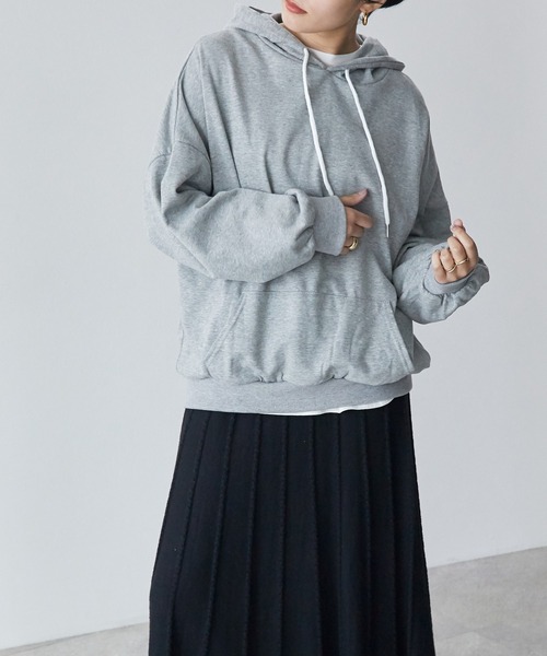 ECRIRE（エクリール）の「マルチカラーフーディー（パーカー・レディース・ブラック/グレー/ピンク/アイボリー/ダークグリーン/カーキ・フリー）」の20枚目の写真