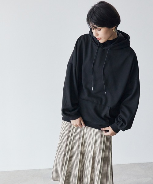 ECRIRE（エクリール）の「マルチカラーフーディー（パーカー・レディース・ブラック/グレー/ピンク/アイボリー/ダークグリーン/カーキ・フリー）」の15枚目の写真