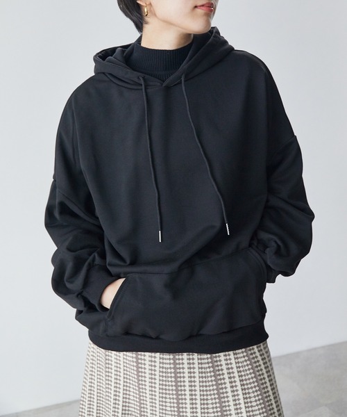 ECRIRE（エクリール）の「マルチカラーフーディー（パーカー・レディース・ブラック/グレー/ピンク/アイボリー/ダークグリーン/カーキ・フリー）」の16枚目の写真