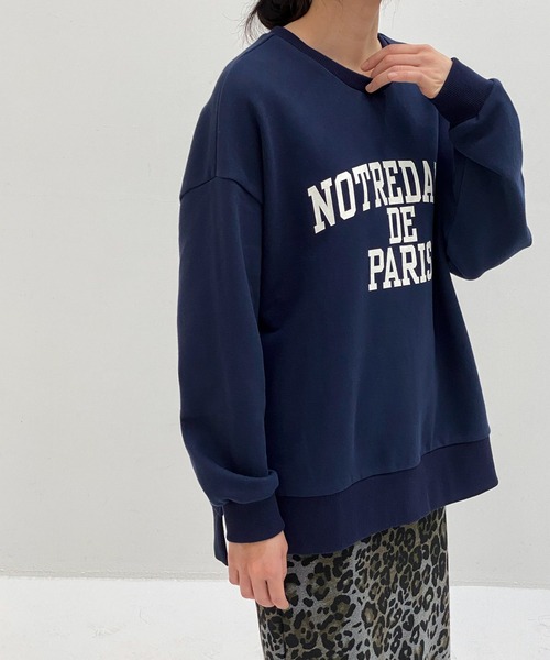 ottilie（オティーリエ）の「サイドスリットプリントスウェット（スウェット・レディース・ネイビー/ピンク/アイボリー・FREE）」の18枚目の写真