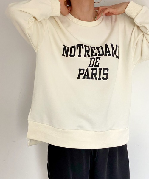 ottilie（オティーリエ）の「サイドスリットプリントスウェット（スウェット・レディース・ネイビー/ピンク/アイボリー・FREE）」の4枚目の写真