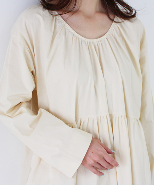 MODE ROBE（モードローブ）の「ラウンドネックコットンワンピース（ワンピース・レディース・ブラック/アイボリー・FREE）」の11枚目の写真