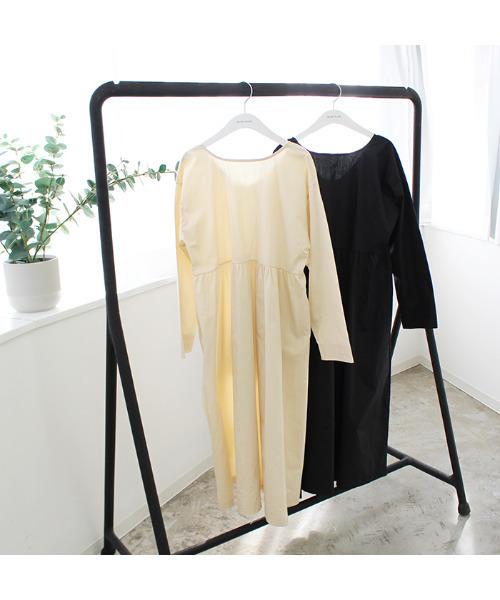 MODE ROBE（モードローブ）の「ラウンドネックコットンワンピース（ワンピース・レディース・ブラック/アイボリー・FREE）」の13枚目の写真