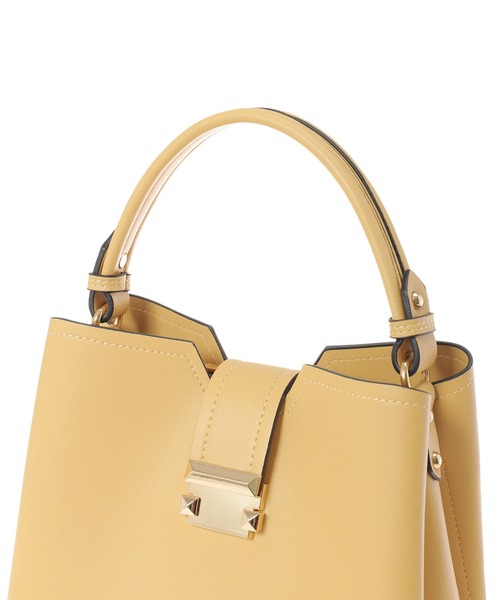 Edit Sheen（エディットシーン）の「【High-Line】スクエアスタッズフラップバッグカラーミディ（ハンドバッグ・レディース・ベージュ/ミント/イエロー/ベビーピンク/ライトグレー/ブラック/ダークベージュ・FREE）」の11枚目の写真