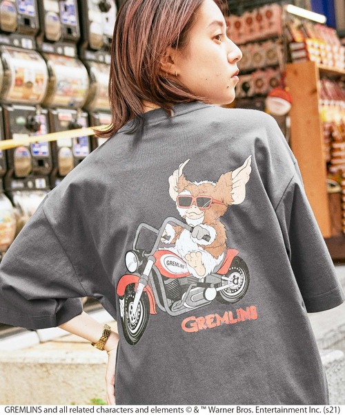 LOONEY TUNES CLASSIC（ルーニーチューンズクラシック）の「レトロアメコミ 別注 アソートデザイン オーバーサイズ半袖カットソー（Tシャツ/カットソー・メンズ・ホワイト系その他/グレー系その他/ベージュ系その他/ブルー系その他/ホワイト系その他2/ホワイト系その他3/ホワイト系その他4/ホワイト系その他5/ホワイト系その他6/グレー系その他2/グレー系その他3/グレー系その他4/グレー系その他5/グレー系その他6/ベージュ系その他2/ベージュ系その他3/ブルー系その他2/ブルー系その他3・M/L）」の9枚目の写真