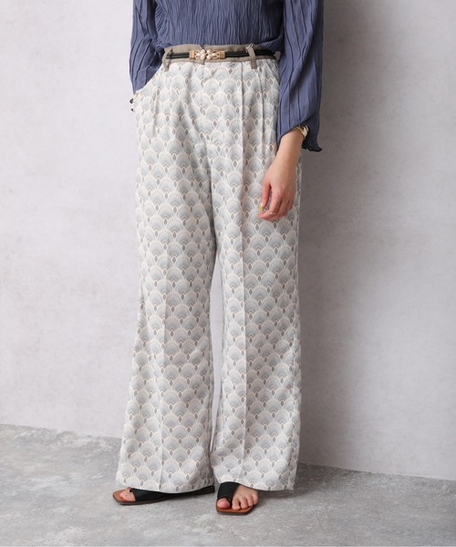 ap retro（アプレトロ）の「ウエスト配色スラックスパンツ【ZOZO限定アイテム】（その他パンツ・レディース・ブラック/アイボリー/ライトベージュ・FREE）」の16枚目の写真