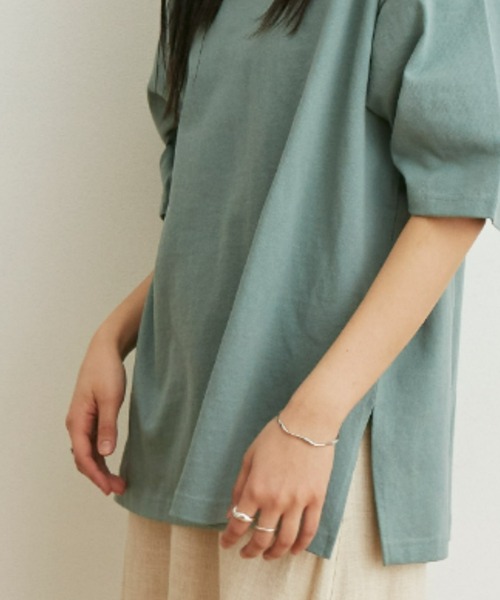 Auntie Rosa Holiday(アンティローザホリデー)の「ヘヴィーウェイトコットンスリットTシャツ(Tシャツ/カットソー・レディース・ホワイト/ブラック/ブルー/グリーン/モカ/ライトパープル・FREE)」の4枚目の写真