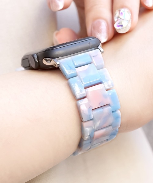 Urban Coral（アーバンコーラル）の「Apple Watch Band / アップルウォッチ バンド マーブルキャンディー / Urban Coral（デジタル腕時計・レディース・ホワイト系その他/ブラウン系その他/ブルー系その他/ラベンダー/ピンク系その他/ピンク系その他2/レオパード/ブラウン系その他2/ブラウン系その他3/ピンク系その他4/ピンク系その他3/ホワイト系その他2/ブラック系その他/パープル系その他/ベージュ系その他/ホワイト系その他3/ピンク系その他5/ピンク系その他7/ピンク系その他6/ホワイト系その他4/ダークブラウン系/ブルー系その他2/ピンク系/ホワイト系その他5/ブラック系その他2/マルチ・40mm/44mm）」の14枚目の写真