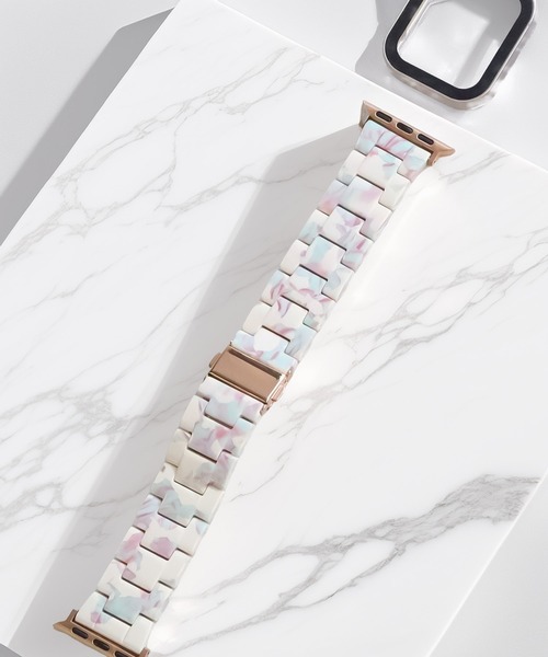 Urban Coral（アーバンコーラル）の「Apple Watch Band / アップルウォッチ バンド マーブルキャンディー / Urban Coral（デジタル腕時計・レディース・ホワイト系その他/ブラウン系その他/ブルー系その他/ラベンダー/ピンク系その他/ピンク系その他2/レオパード/ブラウン系その他2/ブラウン系その他3/ピンク系その他4/ピンク系その他3/ホワイト系その他2/ブラック系その他/パープル系その他/ベージュ系その他/ホワイト系その他3/ピンク系その他5/ピンク系その他7/ピンク系その他6/ホワイト系その他4/ダークブラウン系/ブルー系その他2/ピンク系/ホワイト系その他5/ブラック系その他2/マルチ・40mm/44mm）」の6枚目の写真