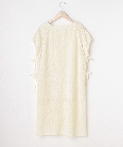 petit main LIEN(プティマインリアン)の「サイドスリットメッシュロングTシャツ(Tシャツ/カットソー・レディース・ライトカーキ/アイボリー・FREE)」の5枚目の写真