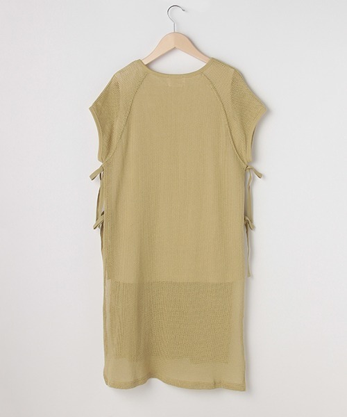 petit main LIEN(プティマインリアン)の「サイドスリットメッシュロングTシャツ(Tシャツ/カットソー・レディース・ライトカーキ/アイボリー・FREE)」の6枚目の写真