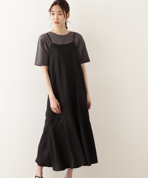 NATURAL BEAUTY BASIC（ナチュラルビューティーベーシック）の「シルキーサテン　キャミワンピース/0171240671（ワンピース・レディース・ブラック/キャメル/グレー・SMALL/MEDIUM）」の4枚目の写真