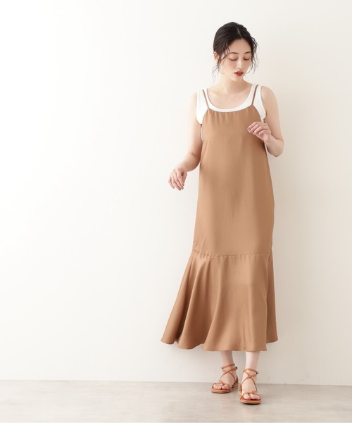 NATURAL BEAUTY BASIC（ナチュラルビューティーベーシック）の「シルキーサテン　キャミワンピース/0171240671（ワンピース・レディース・ブラック/キャメル/グレー・SMALL/MEDIUM）」の18枚目の写真