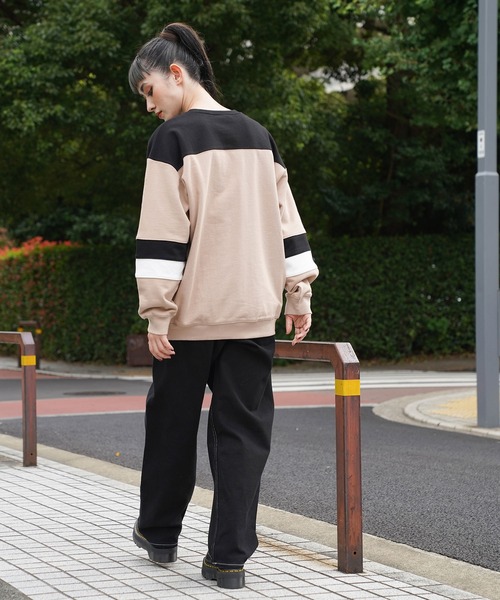 X-girl（エックスガール）の「BIG SWEAT TOP（スウェット・レディース・ライトブルー/ブラック/ベージュ・S/M）」の8枚目の写真