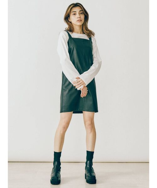 EVRIS(エヴリス)の「スクエアトゥショートブーツ(ブーツ・レディース・ブラウン/ブラック・SMALL/MEDIUM/LARGE)」の10枚目の写真