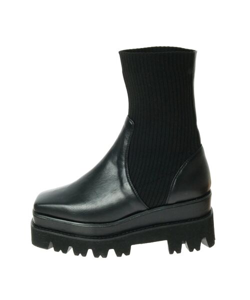 EVRIS(エヴリス)の「スクエアトゥショートブーツ(ブーツ・レディース・ブラウン/ブラック・SMALL/MEDIUM/LARGE)」の11枚目の写真