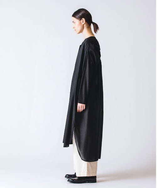 mizuiroind（ミズイロインド）の「mizuiro ind バスケットパターンバックヨークワンピース（ワンピース・レディース・ベージュ/グレー/アイボリー/ブラック・FREE）」の15枚目の写真