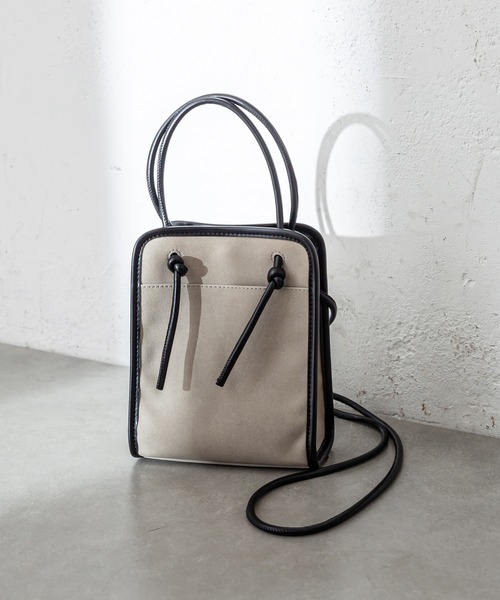 mystic（ミスティック）の「パイピングミニショルダーBAG（ショルダーバッグ・レディース・ブラック/ベージュ/ピンク・ONE SIZE）」の2枚目の写真