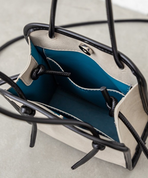 mystic（ミスティック）の「パイピングミニショルダーBAG（ショルダーバッグ・レディース・ブラック/ベージュ/ピンク・ONE SIZE）」の7枚目の写真