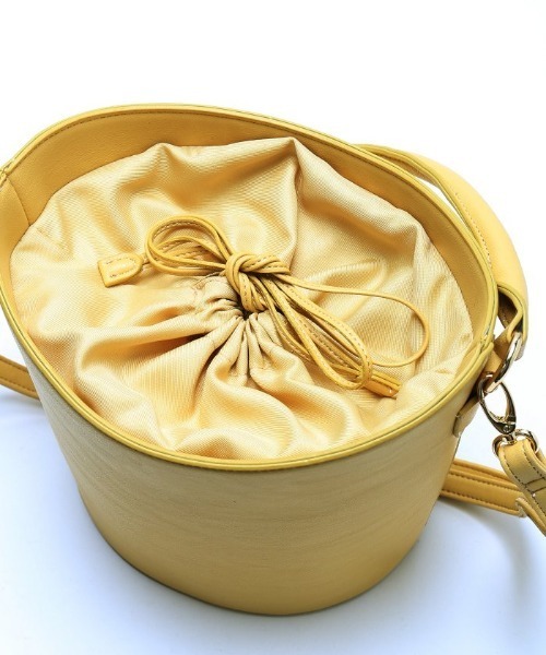 Simplicite（サンプリシテ）の「バケツガタスカーフ付きショルダーバッグ（ショルダーバッグ・レディース・ブラック・FREE）」の8枚目の写真