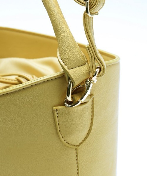 Simplicite（サンプリシテ）の「バケツガタスカーフ付きショルダーバッグ（ショルダーバッグ・レディース・ブラック・FREE）」の7枚目の写真