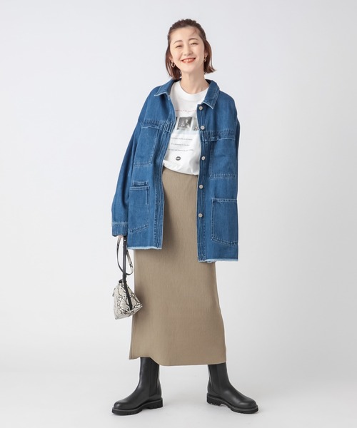 RIVE DROITE(リヴドロワ)の「縦長シルエットで美脚効果 ビスコースナイロンリブストレートスカート(スカート・レディース・ブラック/カーキ・FREE)」の8枚目の写真