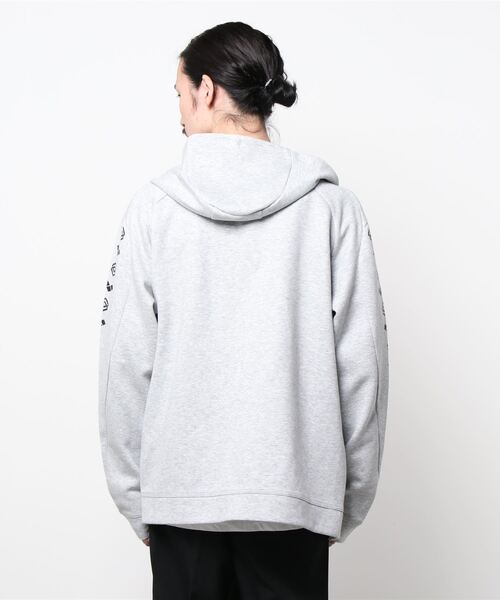 NANO フーディー NANO universe（ナノユニバース）の「MC別注 ARENA テックフリース